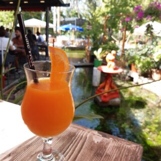 Frühstück kahvalti portakal